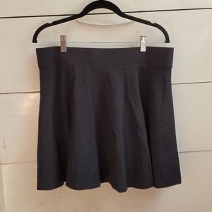 H&M | Black mini skirt